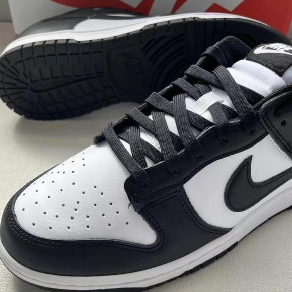 Nike dunk low next nature black and white Panda sneakers for wome - Picture 3 of 4